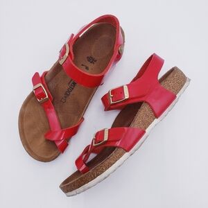 Birkenstock Kid's Taormina Sandals Patent Red Birko-Flor Buckle Euro‎ 34 US 3.5